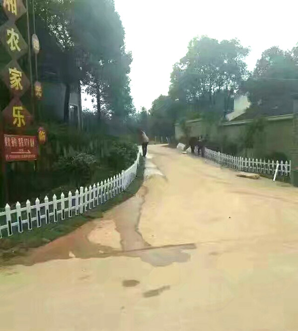 PVC護欄圍欄